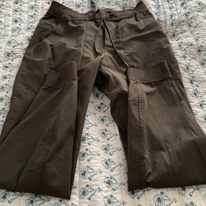 Lululemon ANC joggers size small